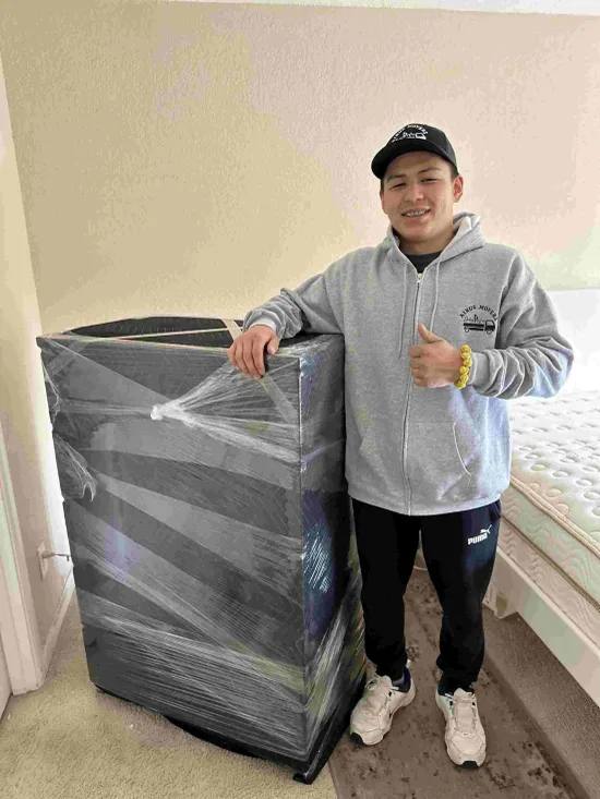 Professional Team for Loading - Airus Movers LLC